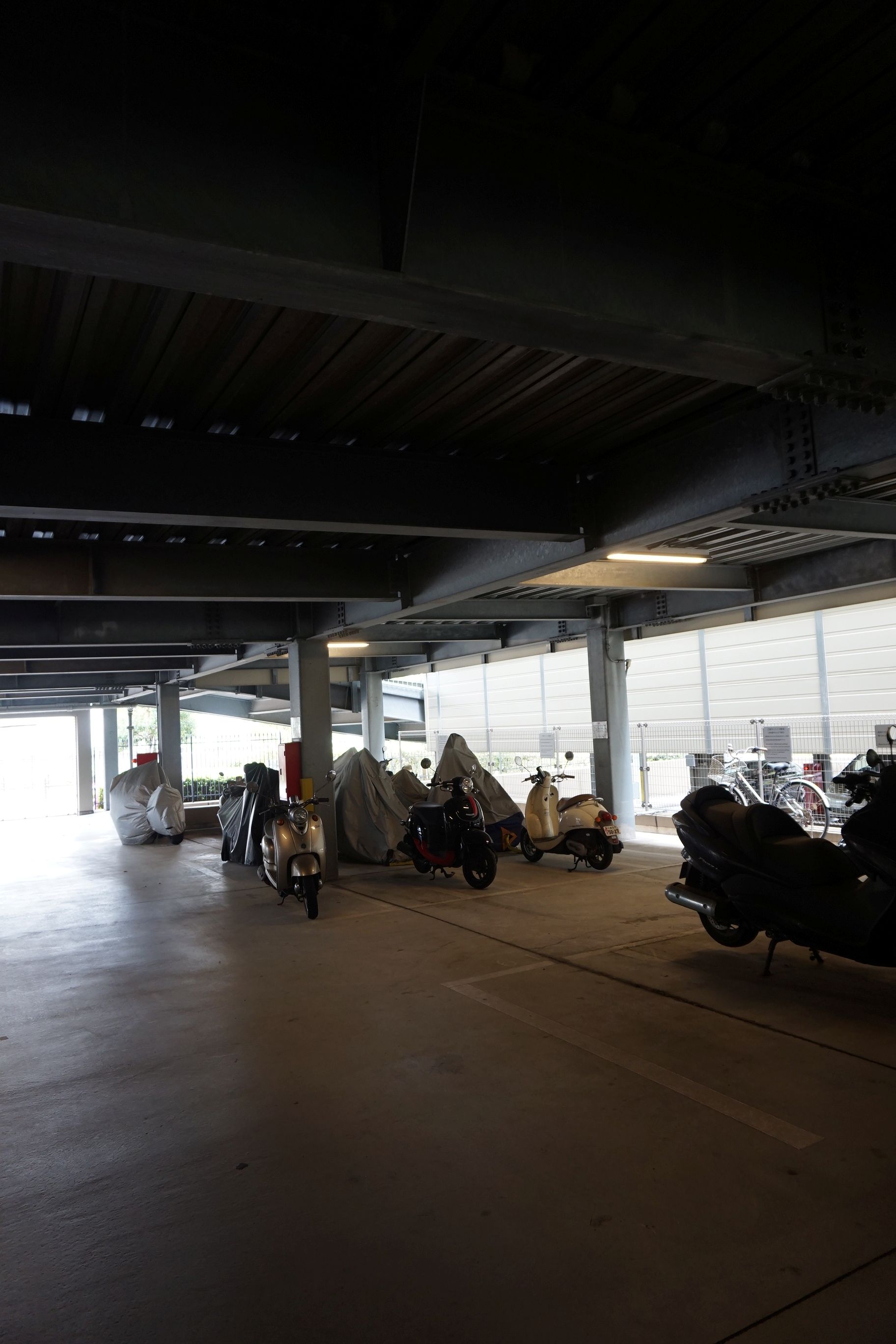 バイク置き場